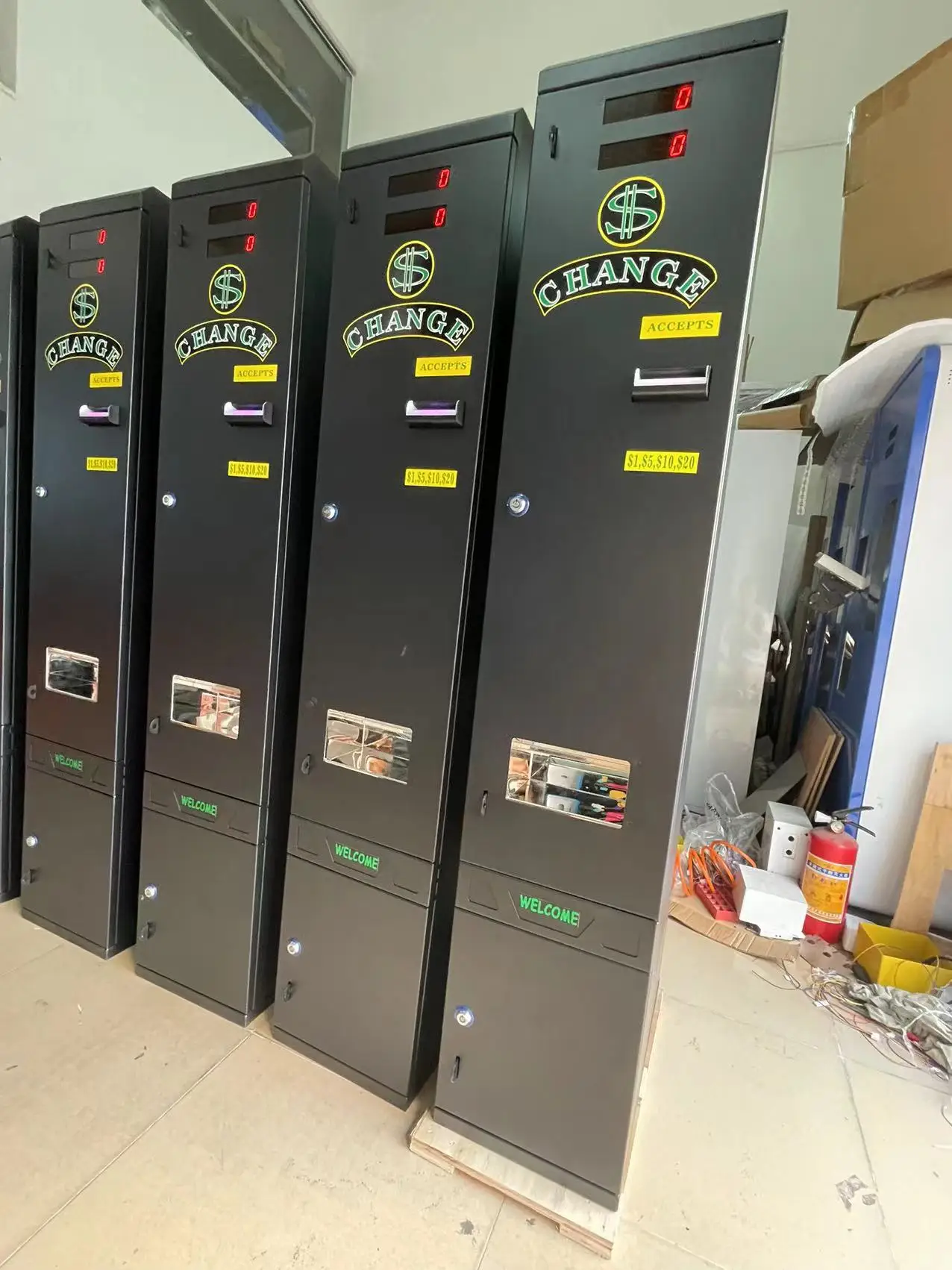 Vending Q - # Q Билл и монета на